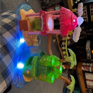 Hatchimals CollEGGtibles Tropical Party Island Playset *Lights and Sound* WORKS*